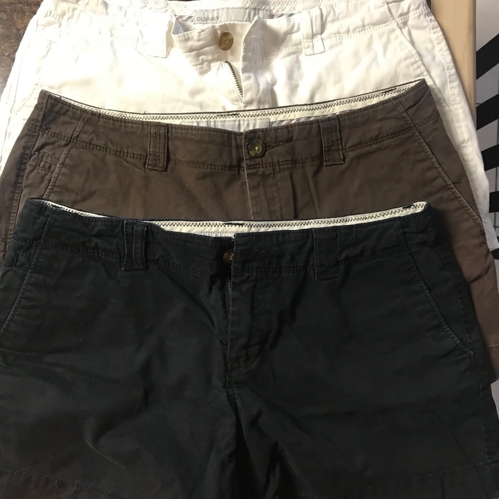 3 pairs women’s shorts